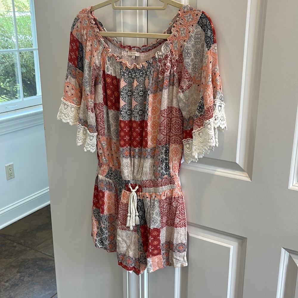 Skies are blue short romper